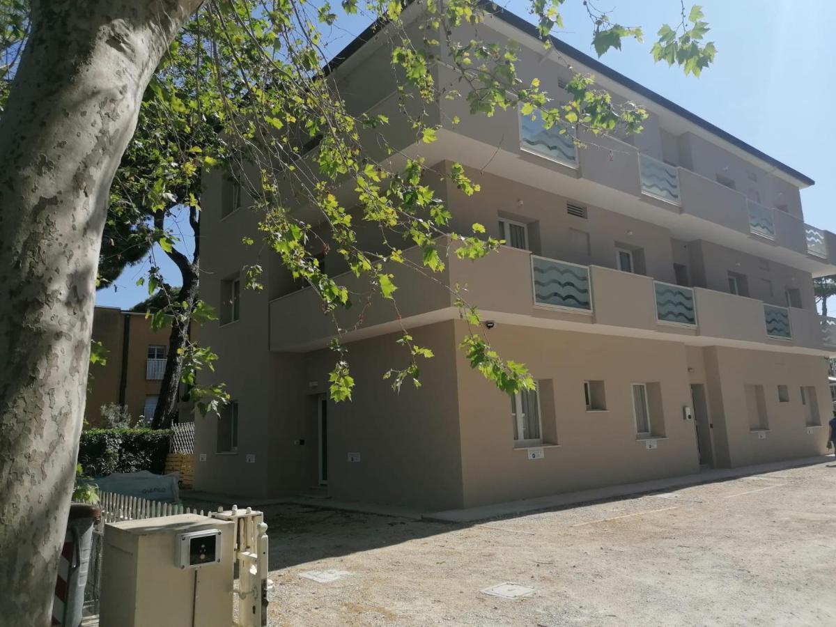 Hotel Roma Residenza 切尔维亚 外观 照片