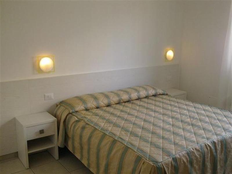 Hotel Roma Residenza 切尔维亚 外观 照片